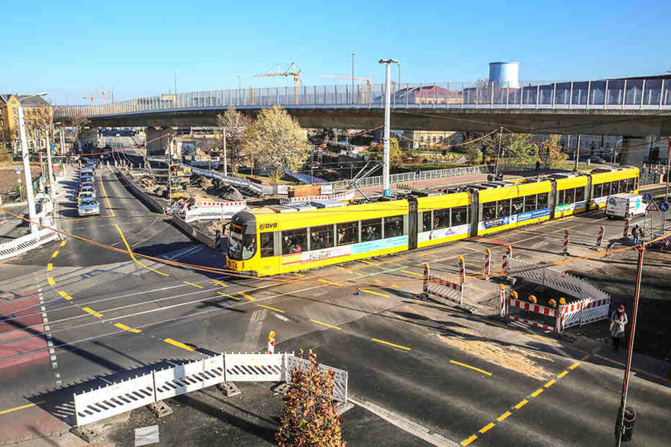 Auf der Dauerbaustelle Kesselsdorfer geht's auch in den kalten Monaten zur Sache.