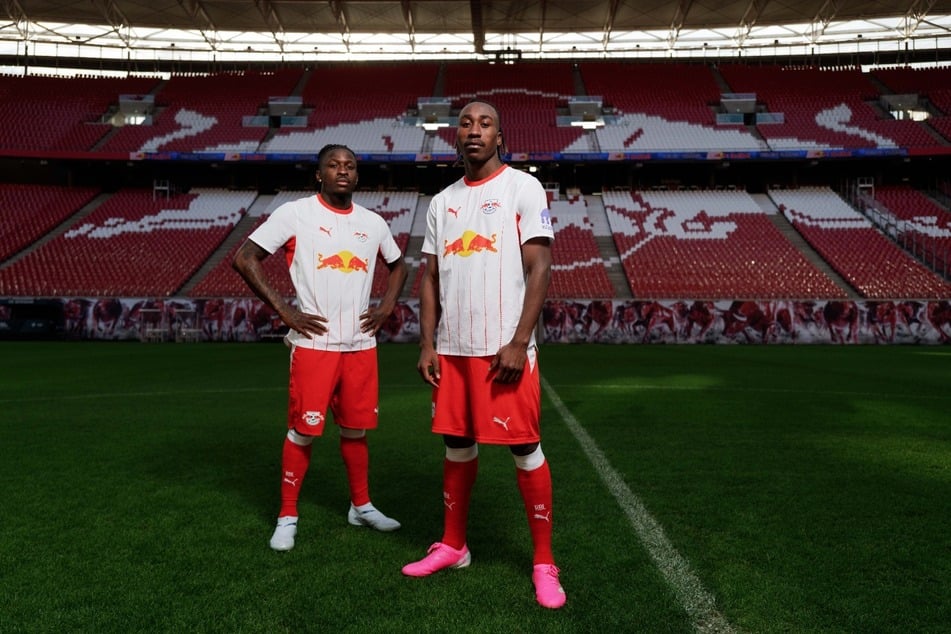 RB Leipzig wird am Samstag beim Heimspiel gegen den FC St. Pauli mit dem neuen Heimtrikot auflaufen.