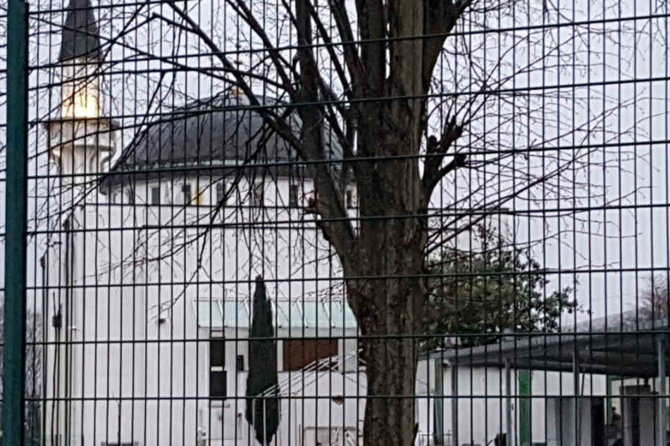 Diese Moschee wurde am Dienstagabend evakuiert.