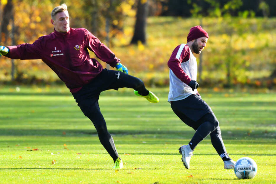Niklas Kreuzer (r.) und Torwart Kevin Broll waren Teil der reduzierten Trainingsgruppe während der Länderspielpause.