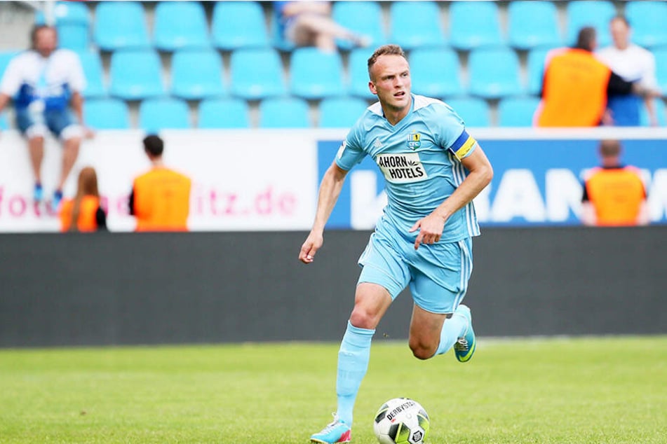 Mit dem Chemnitzer FC stieg Julius Reinhardt im Vorjahr in die Regionalliga ab. Dieses Szenario soll sich auf keinen Fall wiederholen.