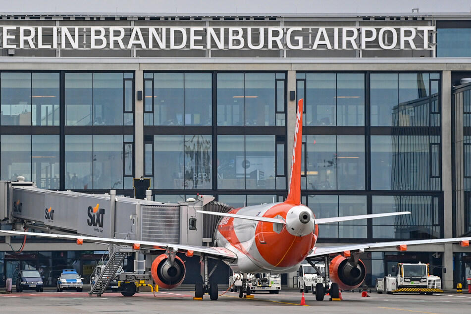 Der Hauptstadtflughafen BER hat endlich geöffnet.