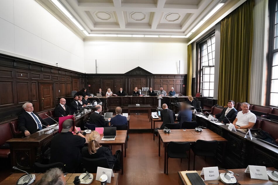 Wegen der mutmaßlichen Entführung findet am Landgericht Hamburg der Prozess statt.