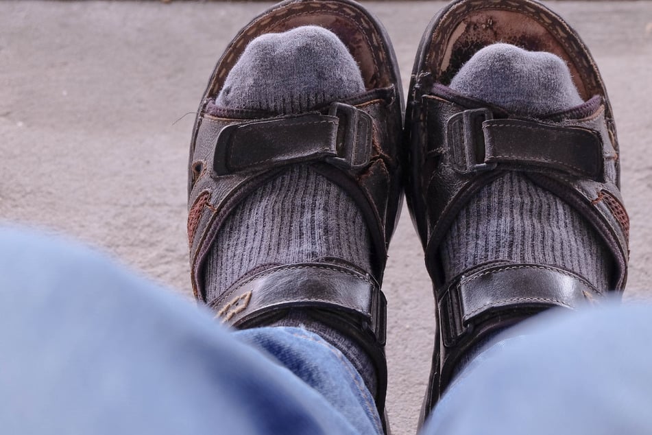 Umfrage bestätigt: Das sind die schlimmsten Stil-Sünden der Männer im Sommer