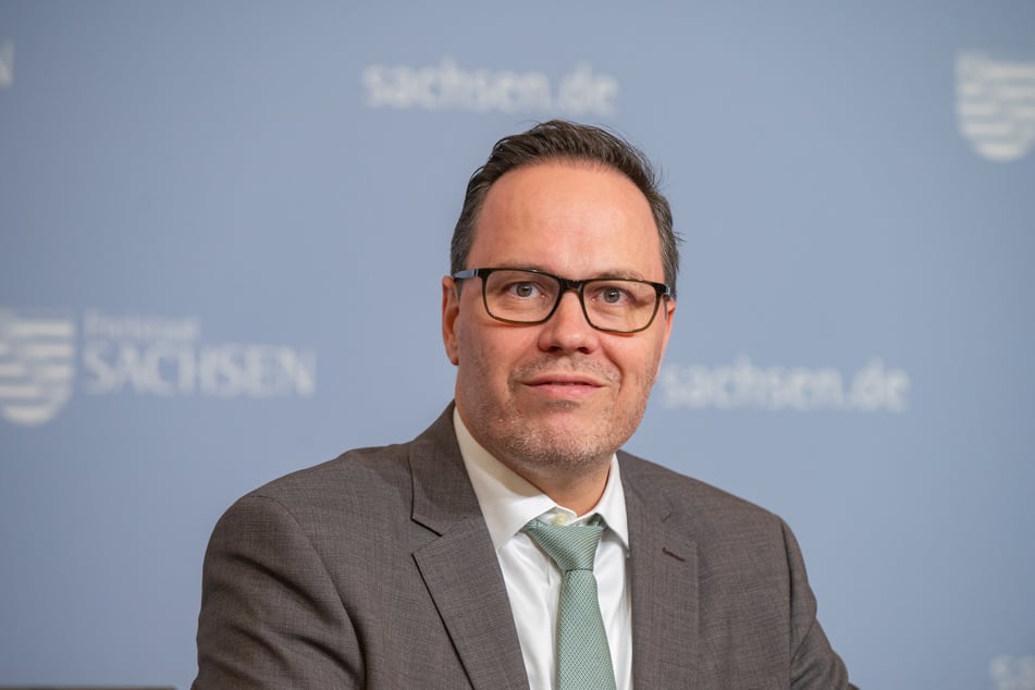 Sachsens Wirtschaftsminister Dirk Panter (51, SPD): "Wir wollen Vorreiter sein."