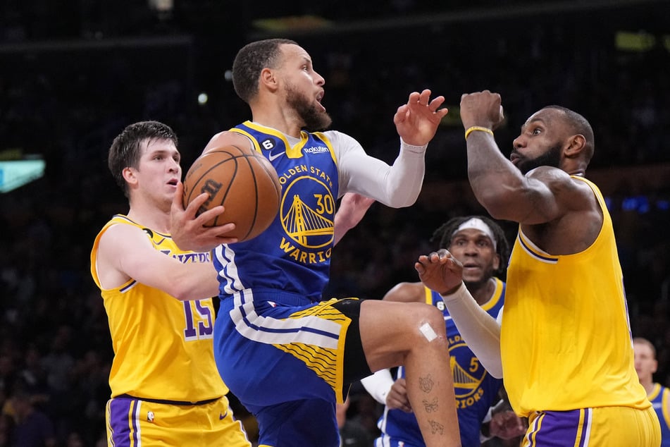 Lakers survive late Steph Curry drama to leave Warriors on brink
