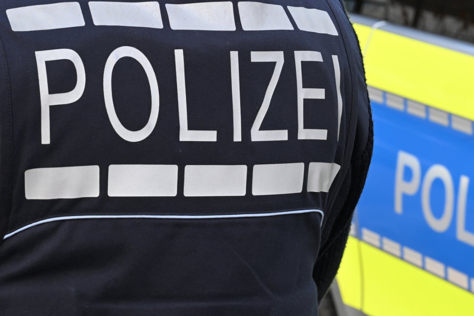 Die Polizei fahndet nach einem 43-Jährigen. (Symbolbild)