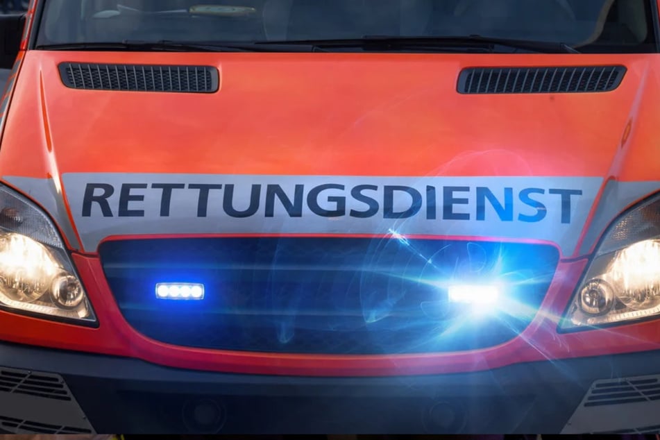 Nach einem Unfall im Ortsteil Kleinrückerswalde ist ein Mann seinen Verletzungen erlegen. (Symbolbild)