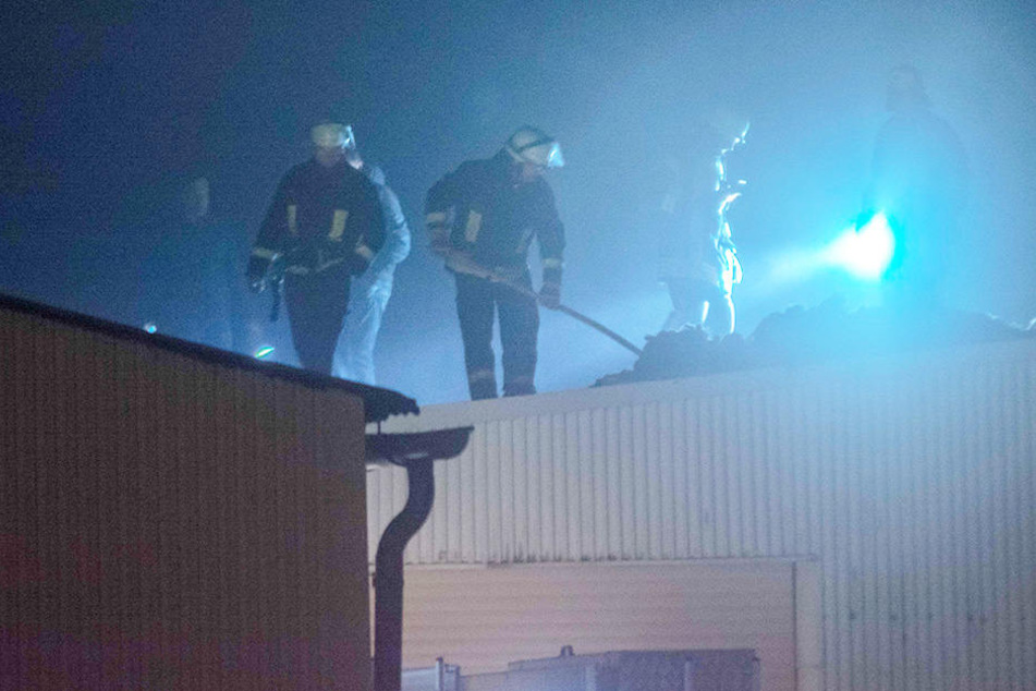 Nach dem Raub gab es zwei Explosionen, dann brach ein Feuer aus.