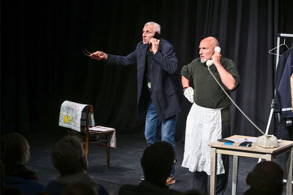 Vorhang auf gegen Abzocke: Wie ein Theaterstück Senioren vor Betrug schützt
