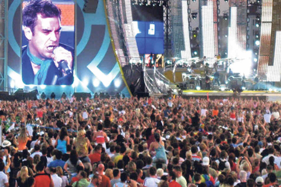 Vor elf Jahren begeisterte Robbie Williams
die Fans in der Dresdner Flutrinne.