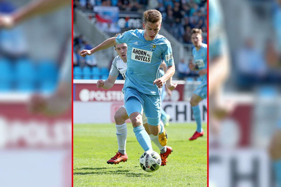 Seit 2004 trug Florian Hansch das Trikot der Himmelblauen. In der 3. Liga bestritt er 76 Spiele, erzielte neun Tore. 2015/16 lief der 22-Jährige für Bautzen 27 Mal in der Regionalliga auf.