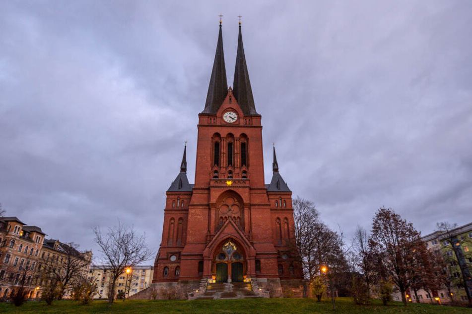 Das Weihnachtskonzert von Frank Schöbel (76) findet am 6. Dezember in der Markuskirche statt.