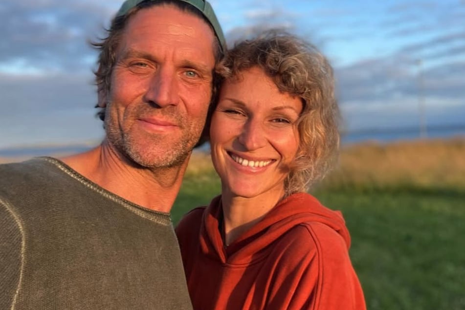 Janni (35) und Peer Kusmagk (50) hoffen nun, ihr Glück auf den Kanaren zu finden.