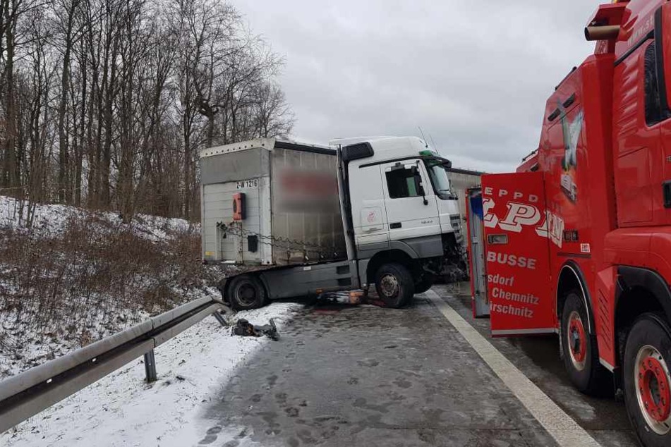 Nach dem Unfall bildete sich ein langer Stau.