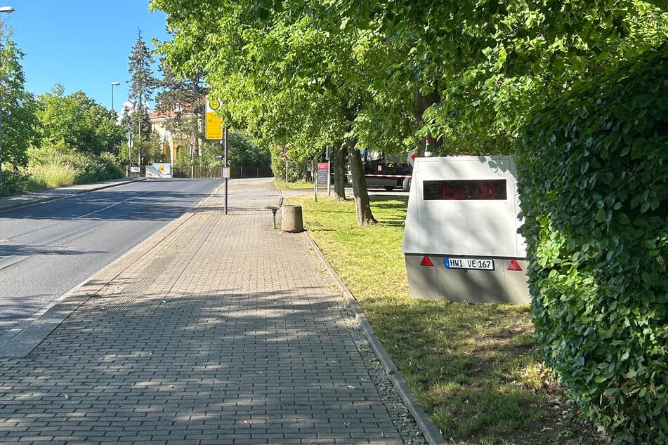 Superblitzer zieht nur wenige Meter weiter
