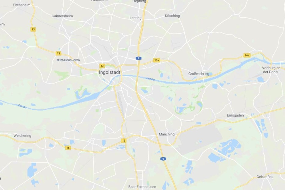 In Ingolstadt in Bayern ist ein Mann bei der Flucht vor der Polizei schwer verletzt worden.