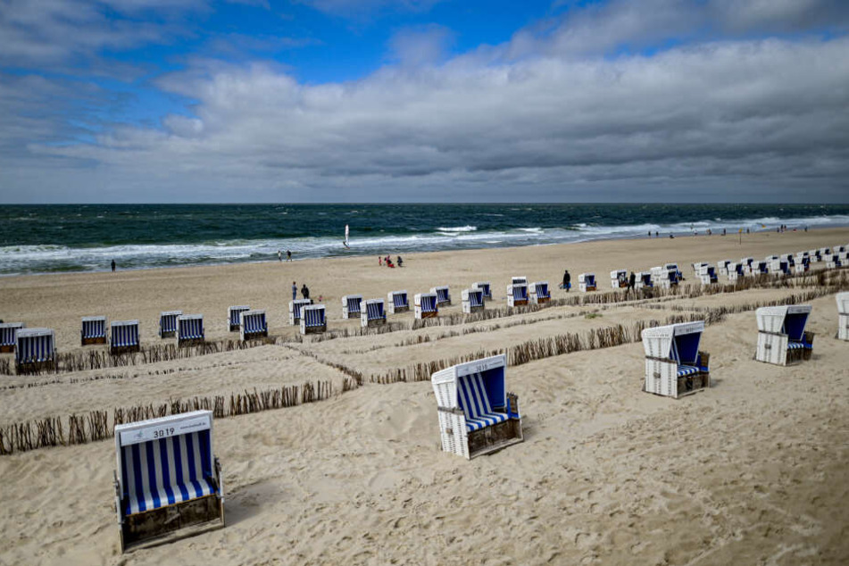 Auch auf Sylt ist der Wohnraum knapp. Dort möchte man jedoch nicht mit Verboten arbeiten.