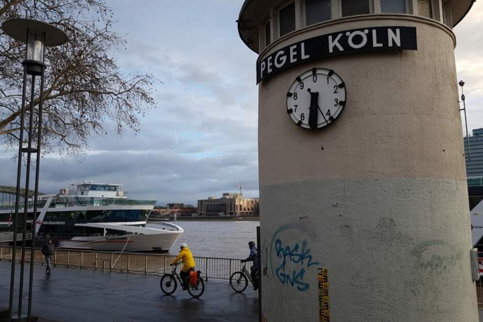 Der Kölner Pegel am Donnerstagmorgen.