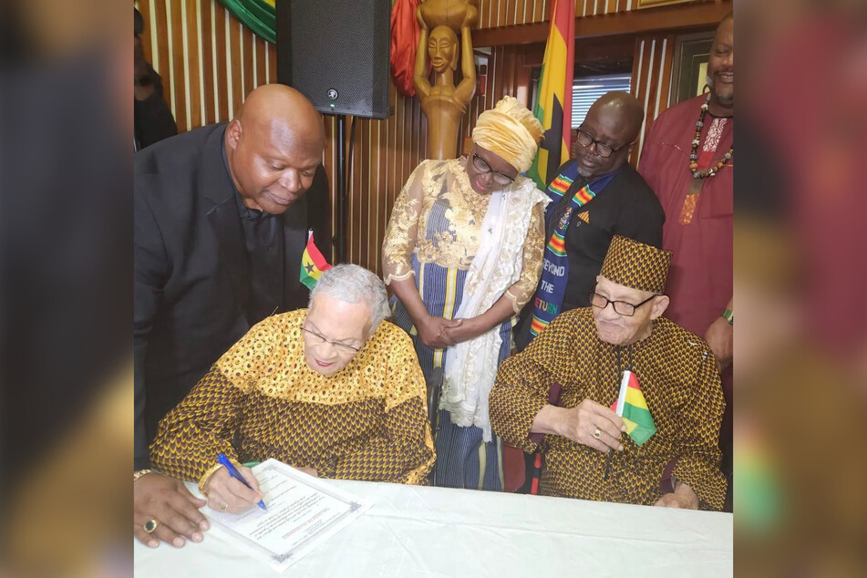 Tulsa Race Massacre survivors Viola Ford Fletcher (front l.) and Hughes Van Ellis (front r.) officially become Ghanaian citizens during a ceremony at the embassy in Washington DC.