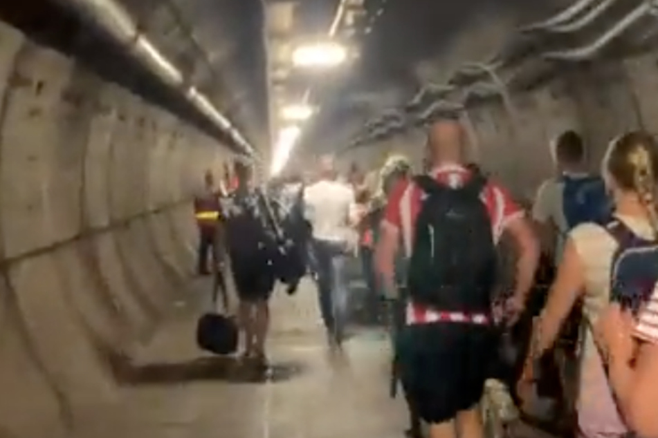 Zugpanne im Eurotunnel! Hunderte Passagiere müssen stundenlang ausharren