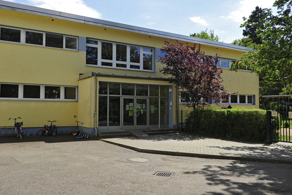 Die Kita an der Michaelstraße ist heruntergekommen. Der Bau aus den 1970er-Jahren soll für 3,25 Millionen Euro saniert werden.