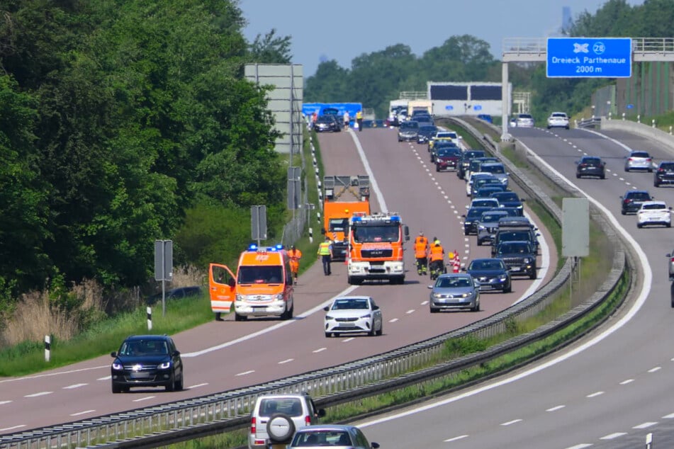 Am Sonntagmorgen krachte es auf der A 14 bei Leipzig gleich doppelt.