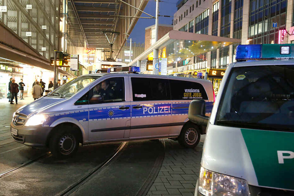 In der Rathausstraße an der Zenti wurde ein Mann bei einem Angriff verletzt. (Archivbild)