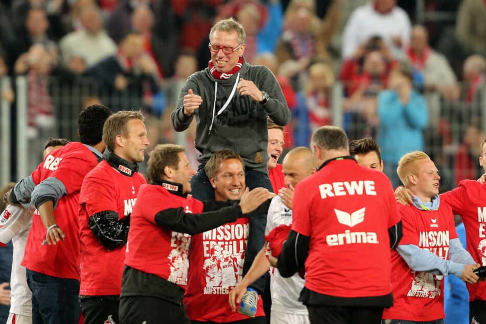 Kölns Co-Trainer Manfred Schmid (Mitte) war bereits am Aufstieg 2014 beteiligt.
