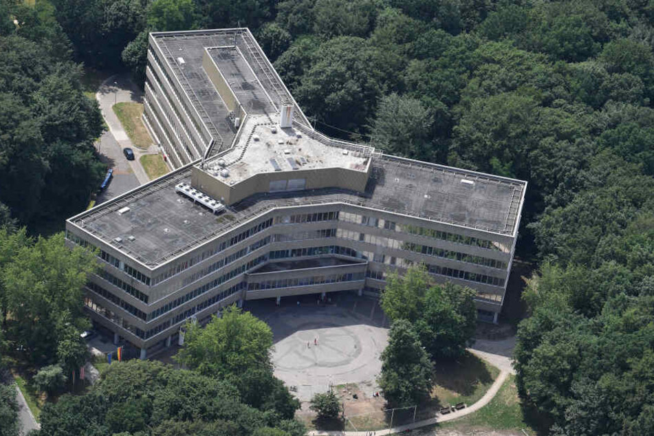 Das Gebäude der Außenstelle des Bundesamtes für Migration und Flüchtlinge (BAMF).
