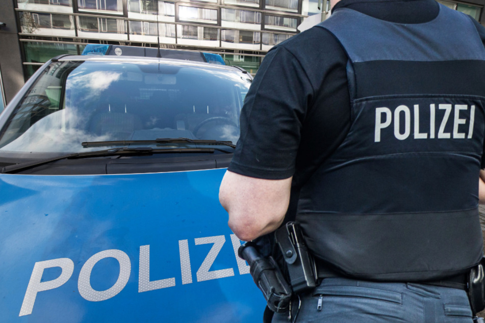 Die Ermittlungen der Polizei zu dem Unfall dauern an (Symbolbild).