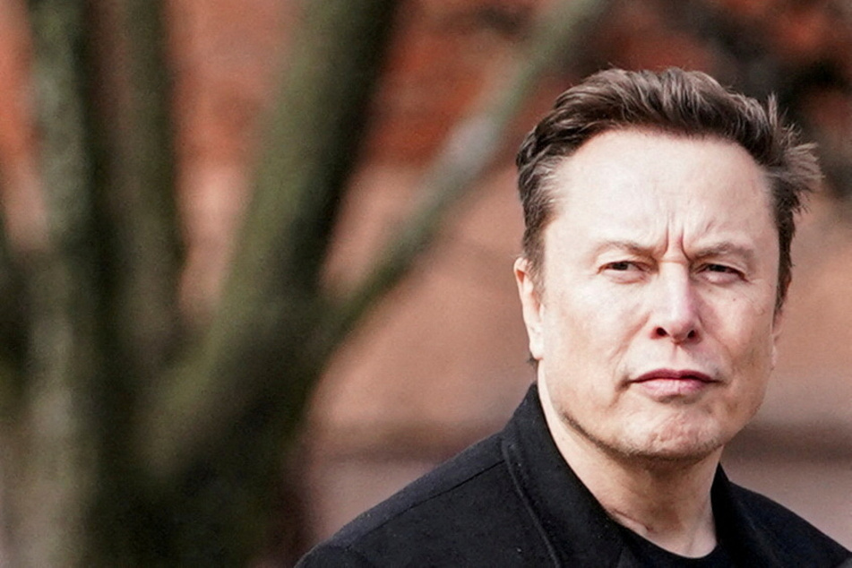 Elon Musk: Elon Musk's DOGE sparks alarm by seeking access to US tax system – including personal data