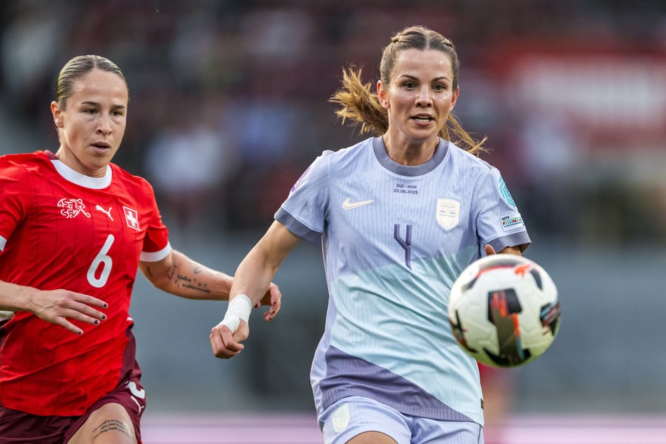 Tuva Hansen (27, r.) ist trotz ihrer Gedächtnislücken zu einer hervorragenden Verteidigerin geworden.