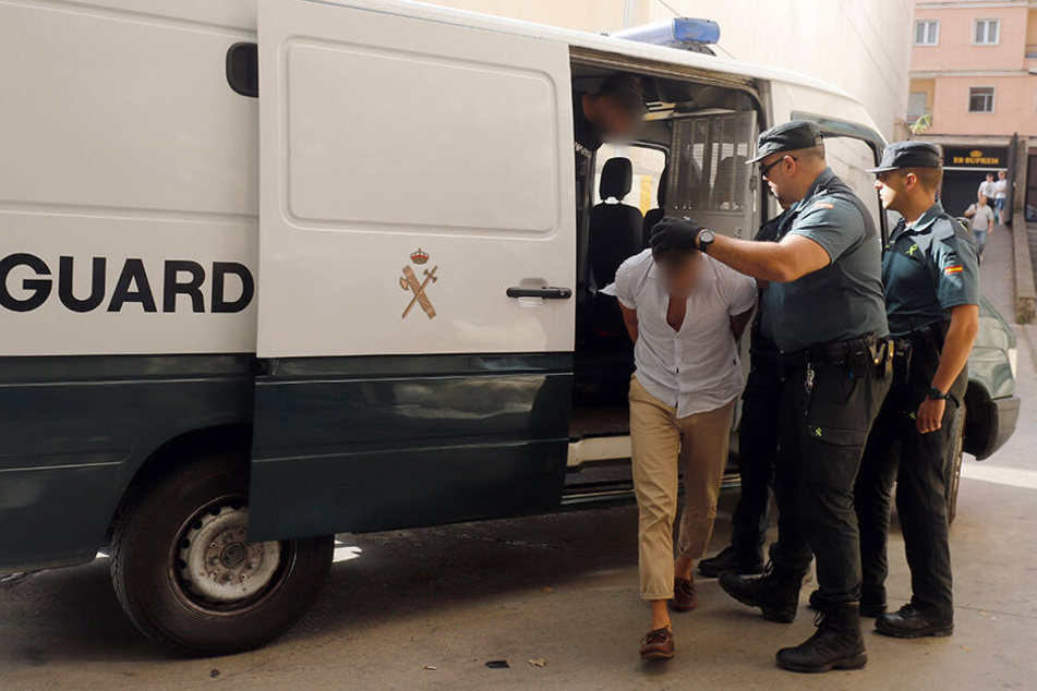 Gruppenvergewaltigung auf Mallorca: Polizei nimmt weiteren Deutschen fest!