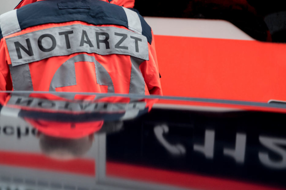 Ein Fußgänger wurde schwer verletzt (Symbolfoto).
