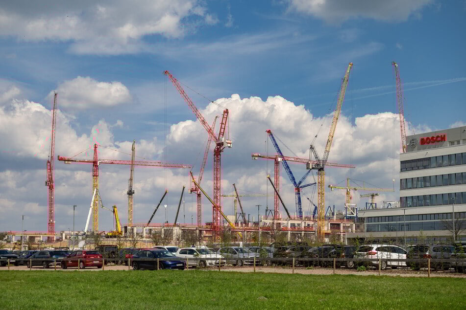 Die für Gewerbe-Ansiedlungen wichtigen Bodenrichtwerte sind vor allem im Norden wegen der Chip-Industrie stark gestiegen.