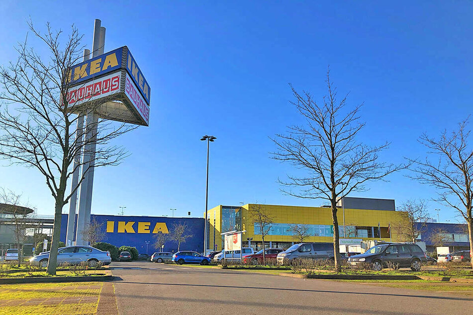 IKEA verkauft cooles Sofa für 99 statt 399 Euro, aber nur einen Tag lang!