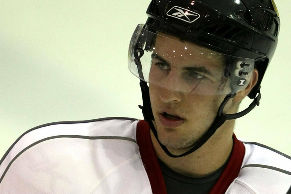 Kyle Beach as a Blackhawks rookie in 2008.