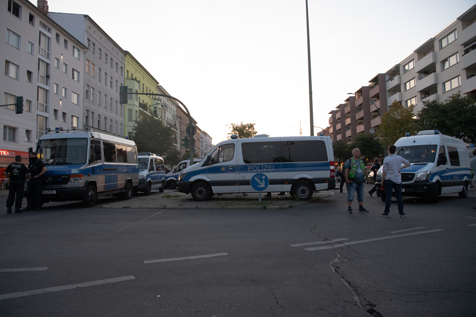 Jetzt nahm die Polizei einen Mann fest.