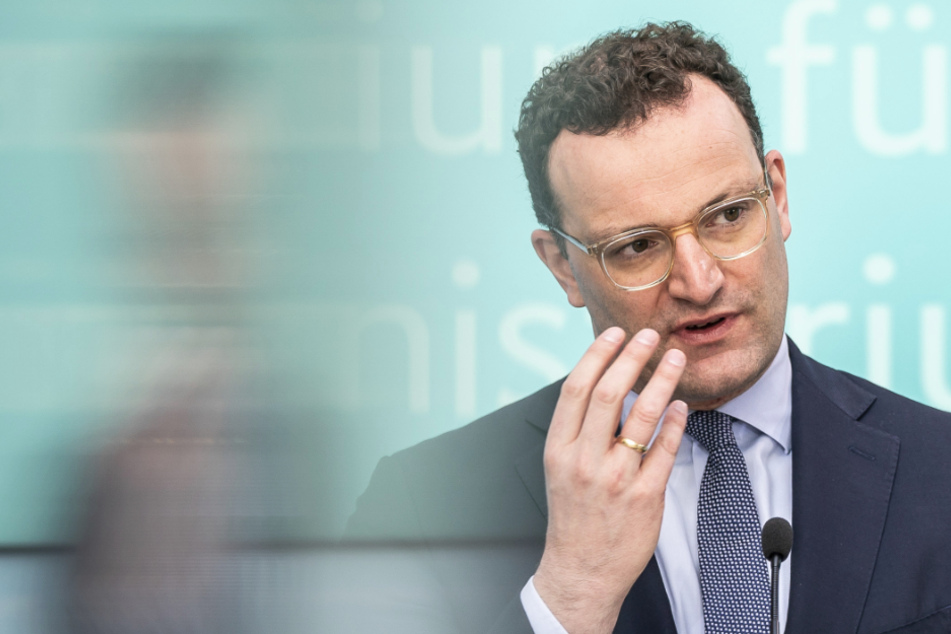 Bundesgesundheitsminister Jens Spahn (39, CDU).