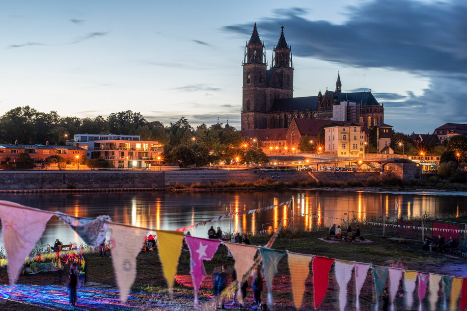 Berichte über die Magdeburger Kultur, wie hier vom Brückenfestival, gibt's bei TAG24 zu lesen.