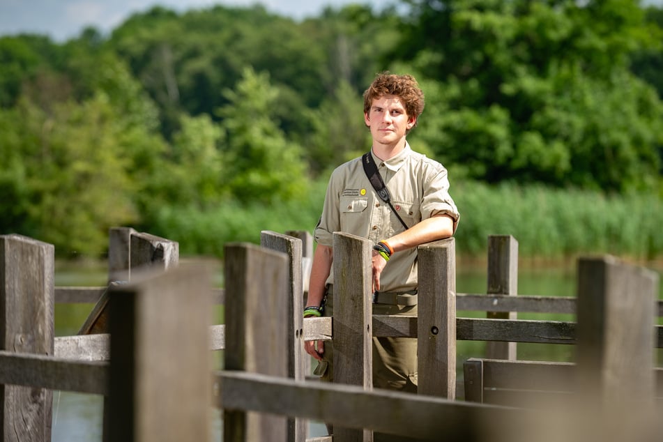 Der Wunsch von Ranger Felix Höhne (22) ist ein Miteinander zwischen Mensch und Natur: "Ich möchte dem Menschen die Natur näher bringen, doch ohne zu belehren. Nur das, was man kennt, schützt man auch."