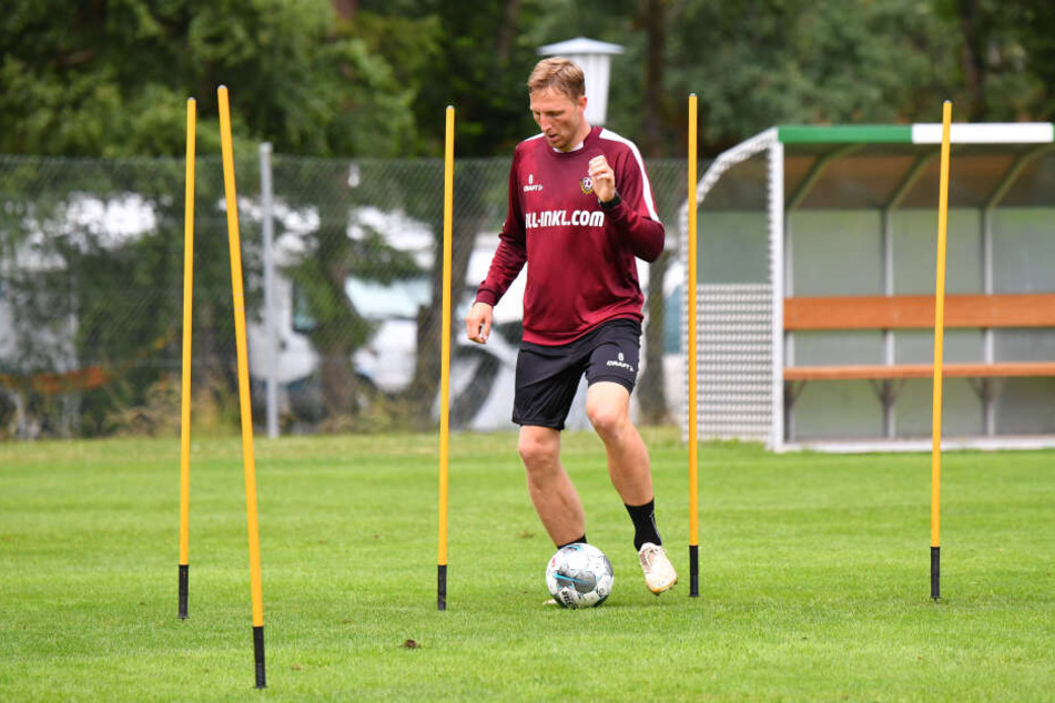 Kapitän Hartmann trainierte heute länger als seine Kollegen.