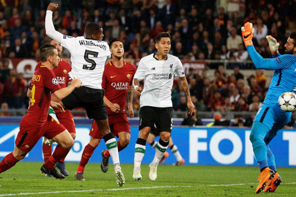 Georginio Wijnaldum trifft zum zwischenzeitlichen 2:1 für den FC Liverpool.