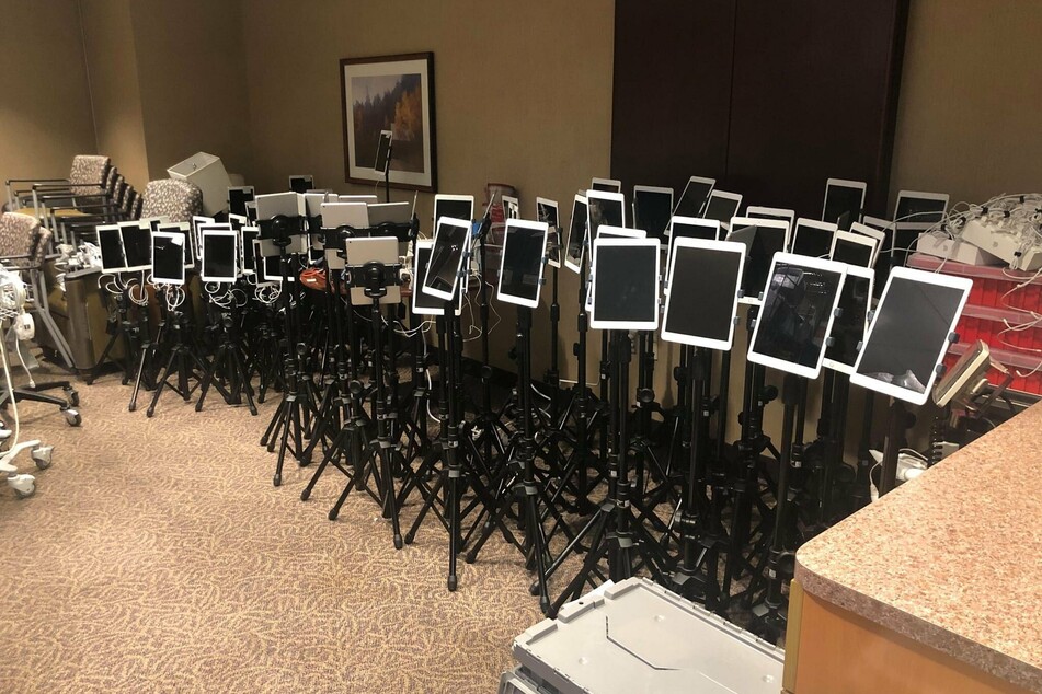 Mit diesen iPads nehmen derzeit tausende Menschen Abschied von ihren Liebsten.