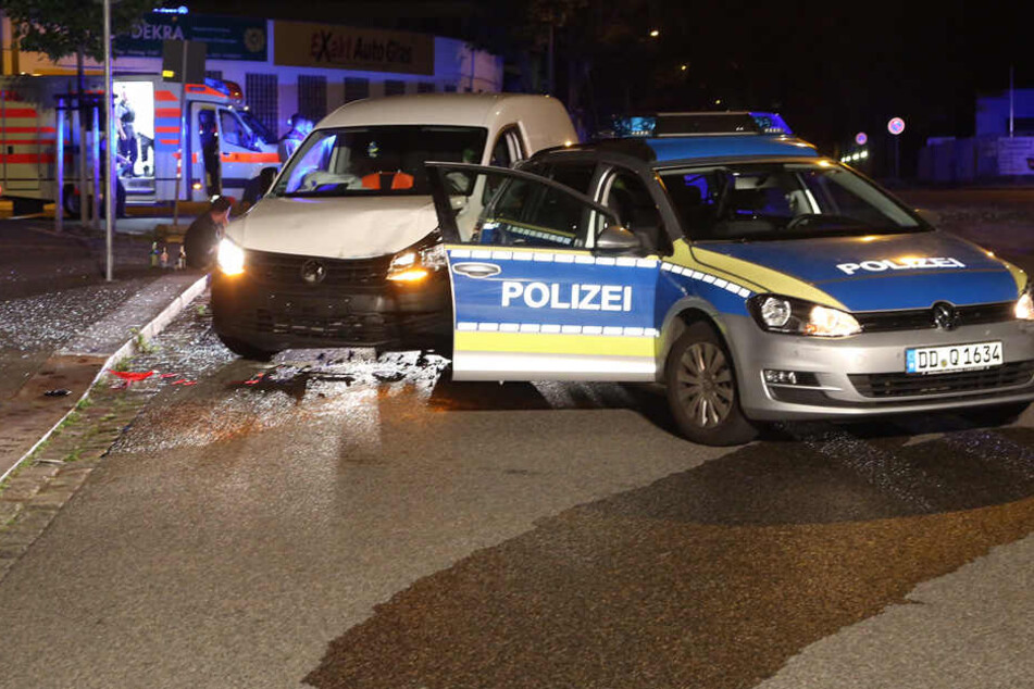 Ein VW Caddy hatte sich zuvor eine Verfolgungsjagd mit der Polizei geliefert.