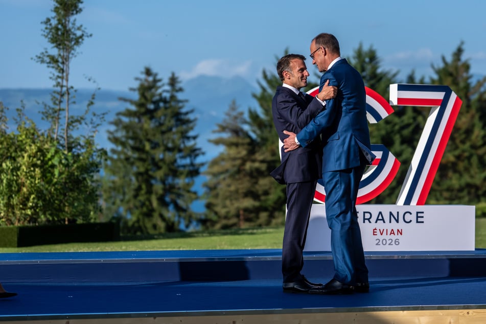 Hallo, Lieblingsmensch! Was läuft da zwischen Merz und Macron?