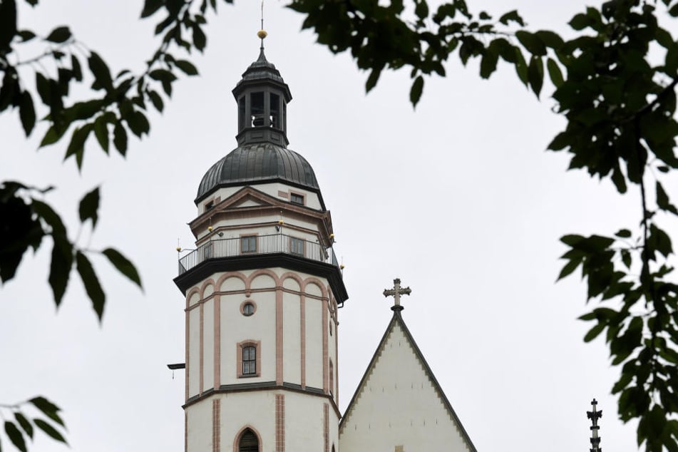 In der Leipziger Thomaskirche wurden Pfarrerin Britta Taddiken schon Prügel angedroht.