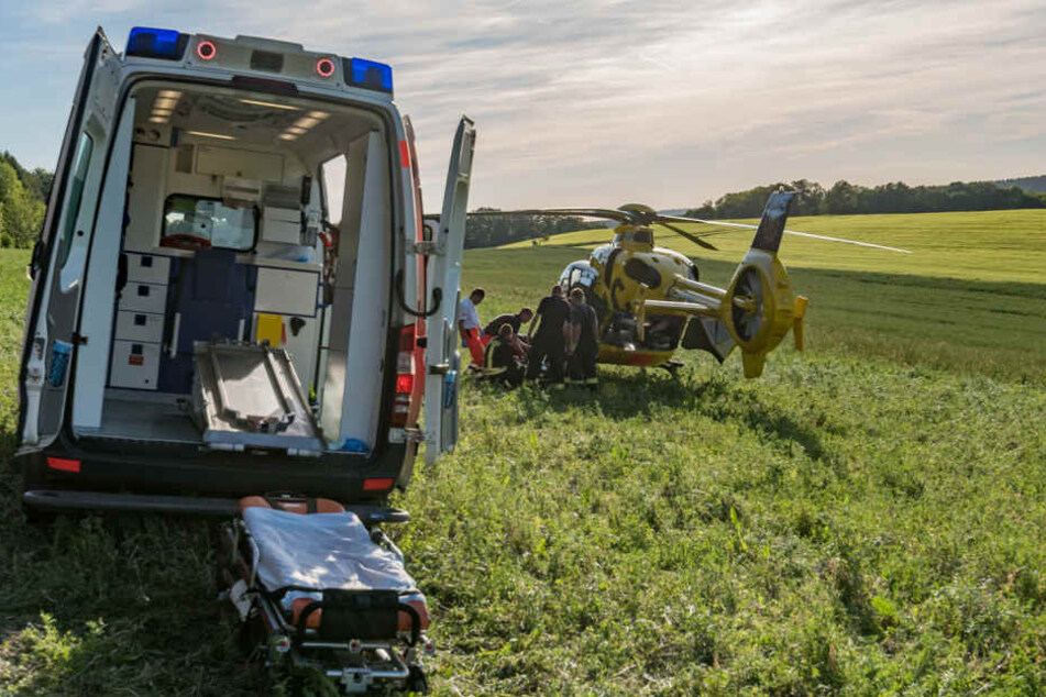 Südlich von Blankenhain ist ein Gleitschirmflieger abgestürzt.