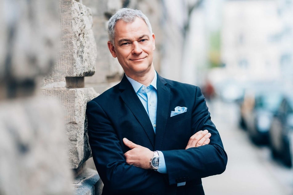 Investor Eckhard Stiegele (54) ist von den Chemnitzer Industrie-Perlen begeistert.